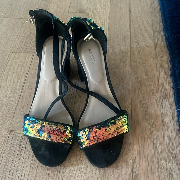 ALDO sandals - Picture 1 of 3
